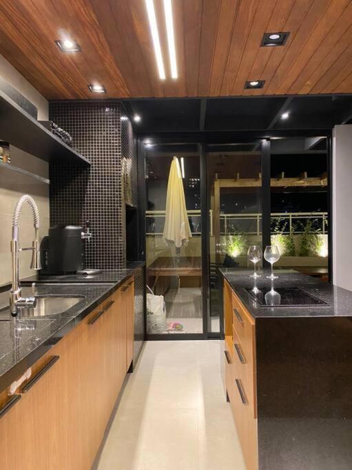 Apartemen Copa Cobertura Comjacuzzi Quatro